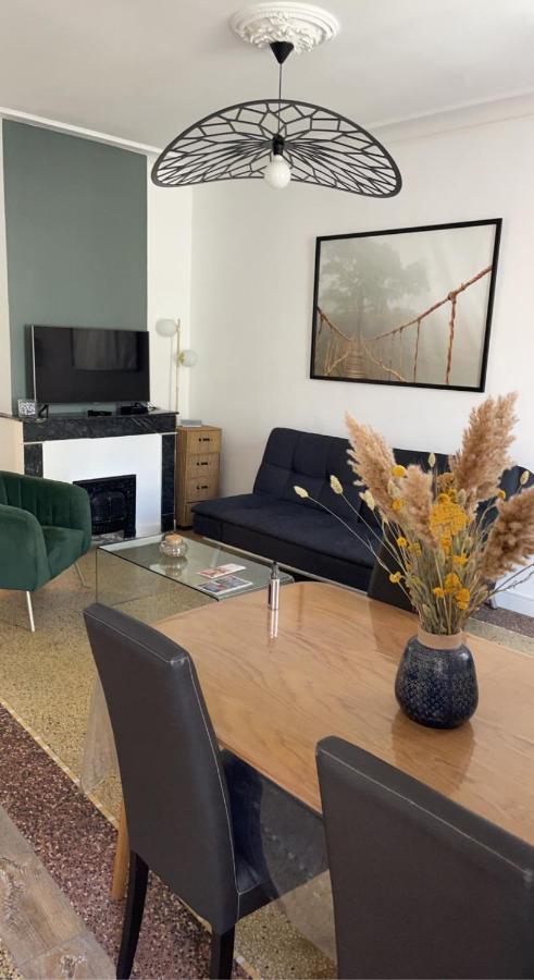 L'Ecrin Des Calquieres Apartment นีมส์ ภายนอก รูปภาพ