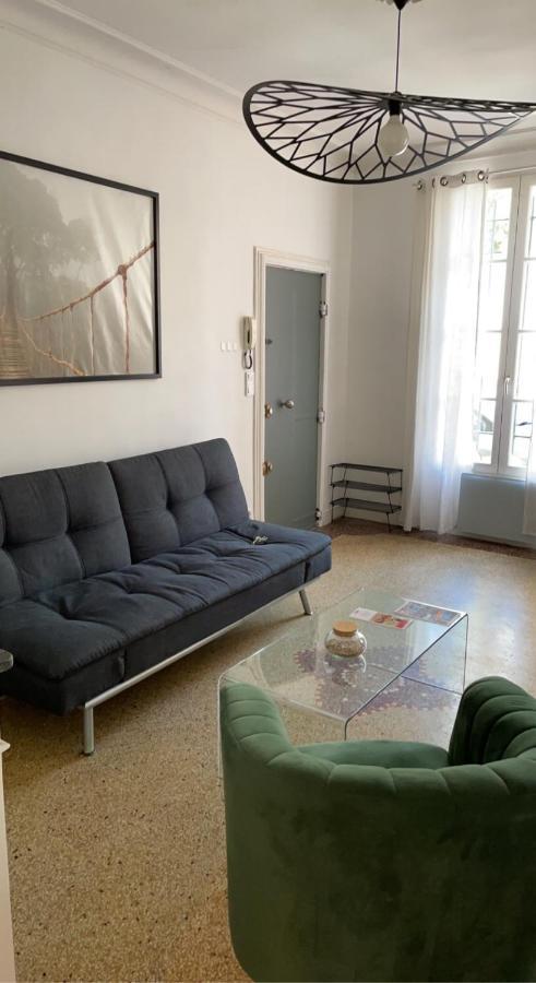 L'Ecrin Des Calquieres Apartment นีมส์ ภายนอก รูปภาพ