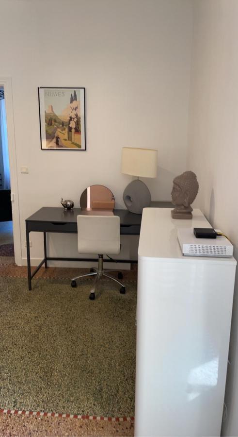 L'Ecrin Des Calquieres Apartment นีมส์ ภายนอก รูปภาพ